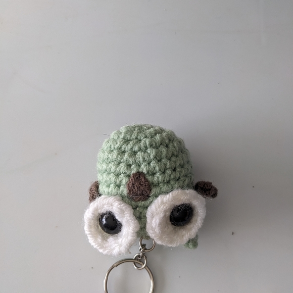 🦉NEW Keychain Owl Backpack Tag HANDCRAFTED Crochet - Picture 6 of 6